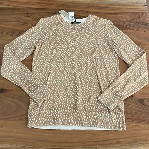 Banana Republic Sweater. Size Petite Small. New with tags.